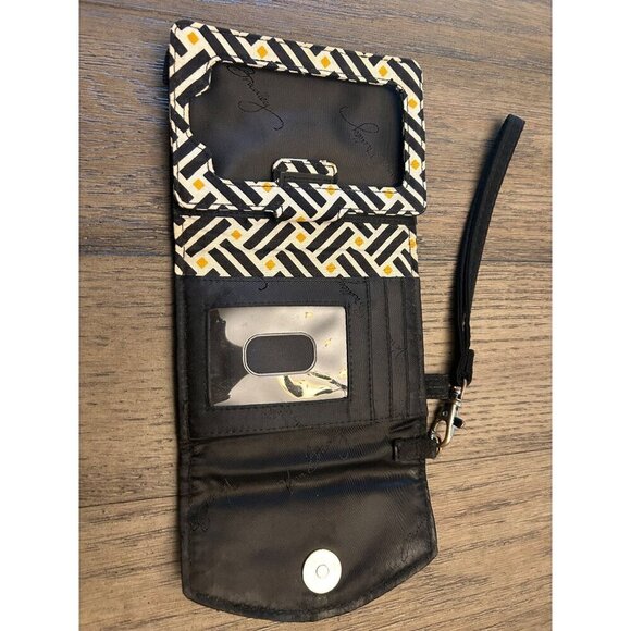 Vera Bradley Black Quilted Wallet With Wristlet - Picture 3 of 6